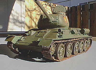 DML NVA T-34 85